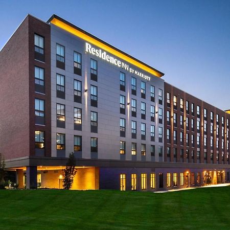 Residence Inn By Marriott Boston Waltham Bagian luar foto