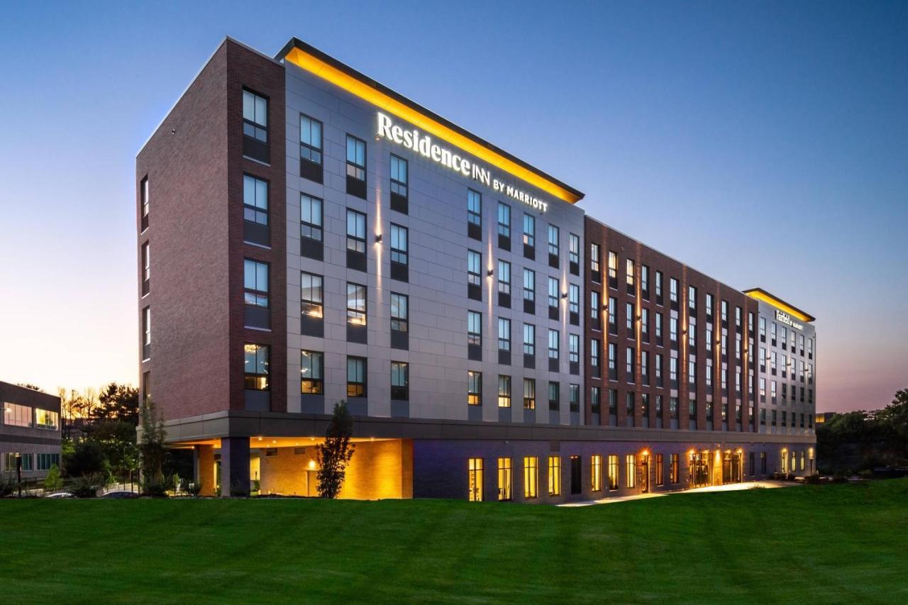 Residence Inn By Marriott Boston Waltham Bagian luar foto