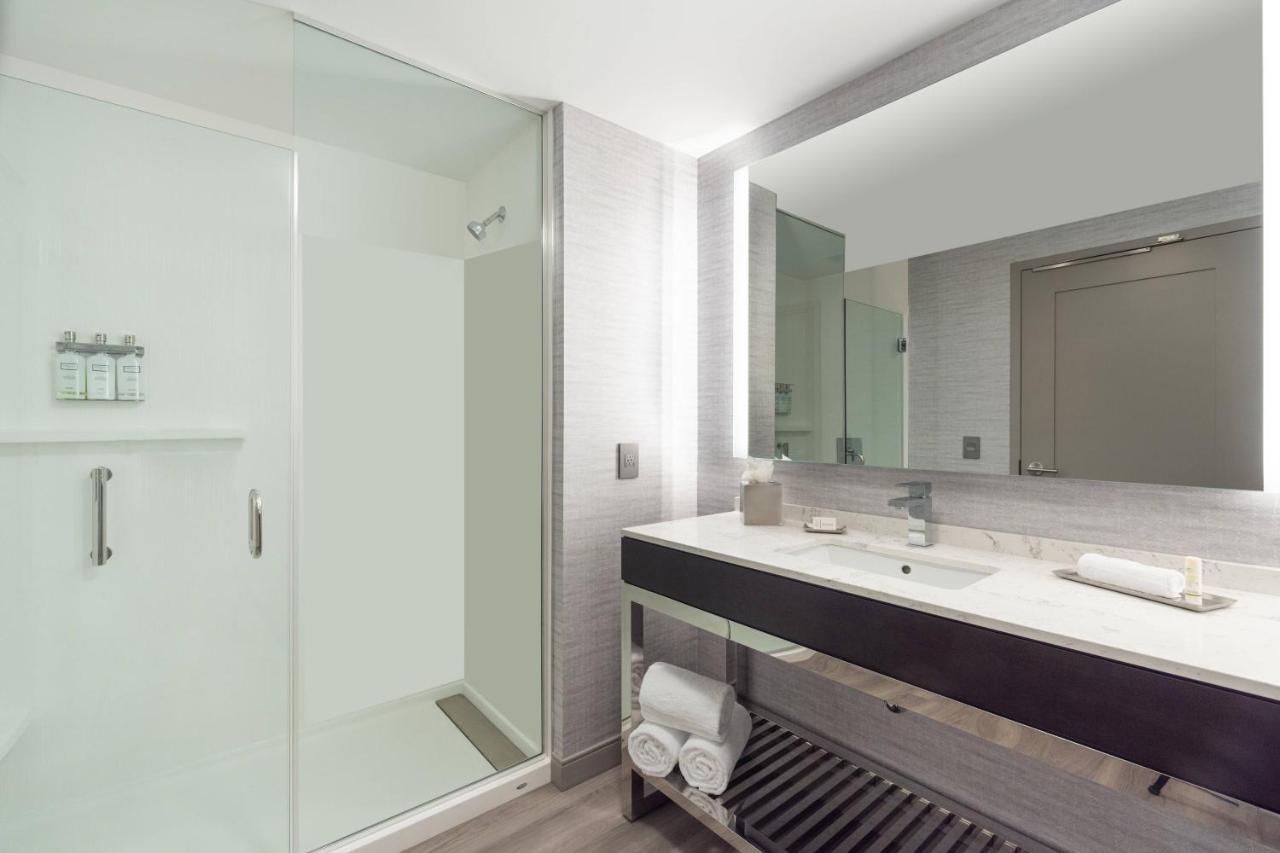 Residence Inn By Marriott Boston Waltham Bagian luar foto